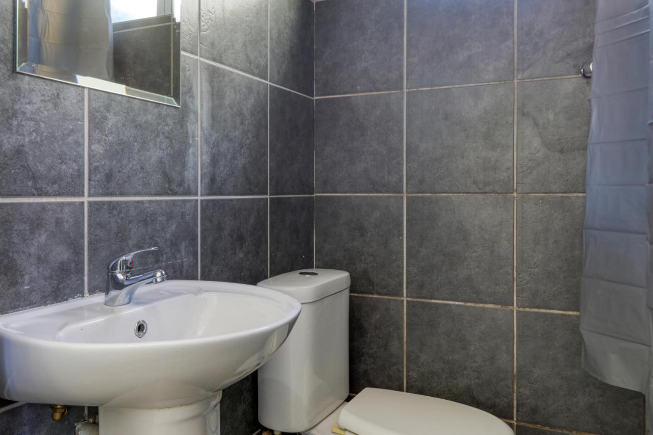 Inn & Out Express Sea Point เคปทาวน์ ภายนอก รูปภาพ